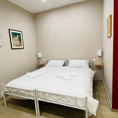 Lacasadiden Guest house Bari